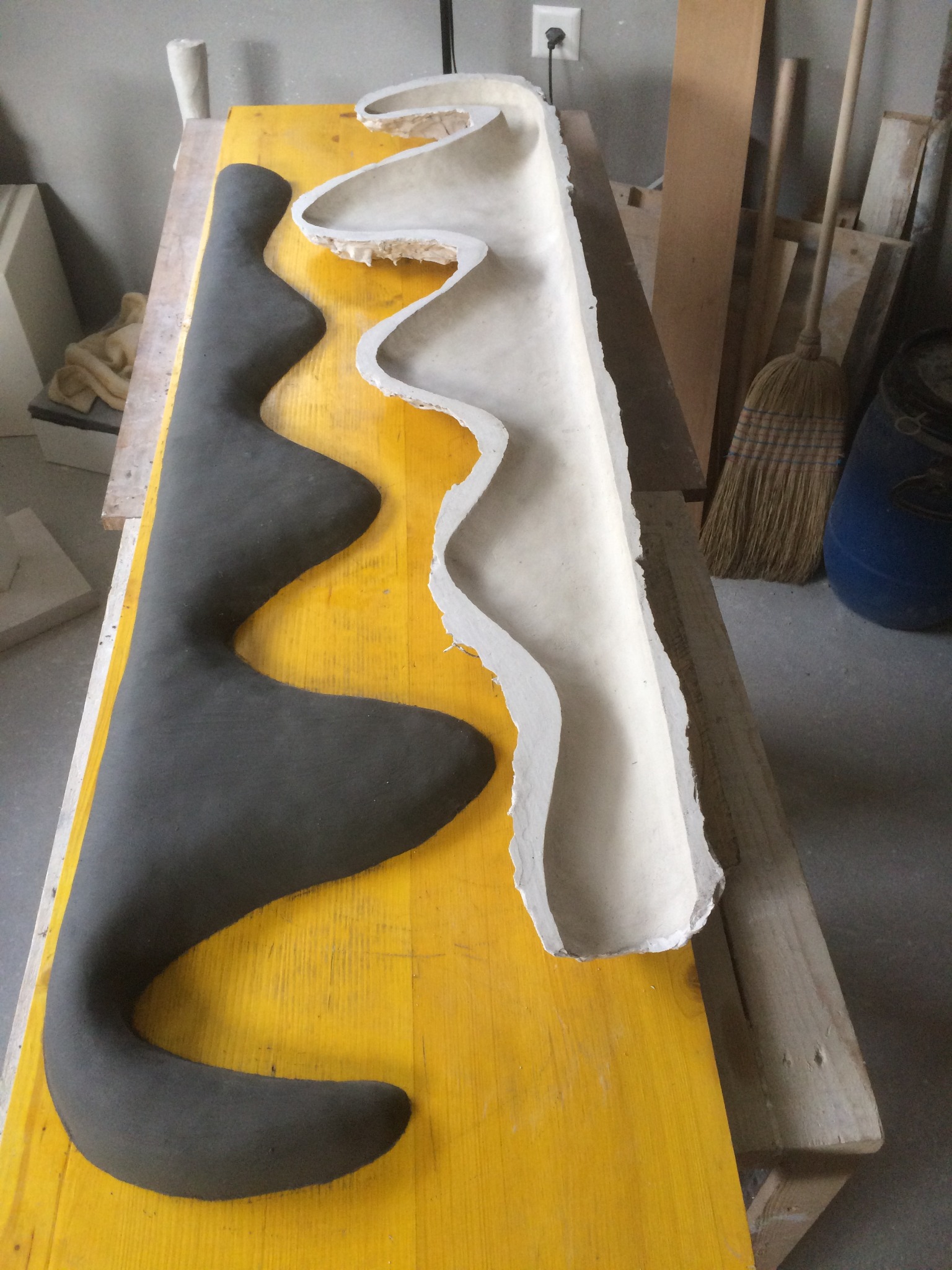 Modell und Form im Atelier